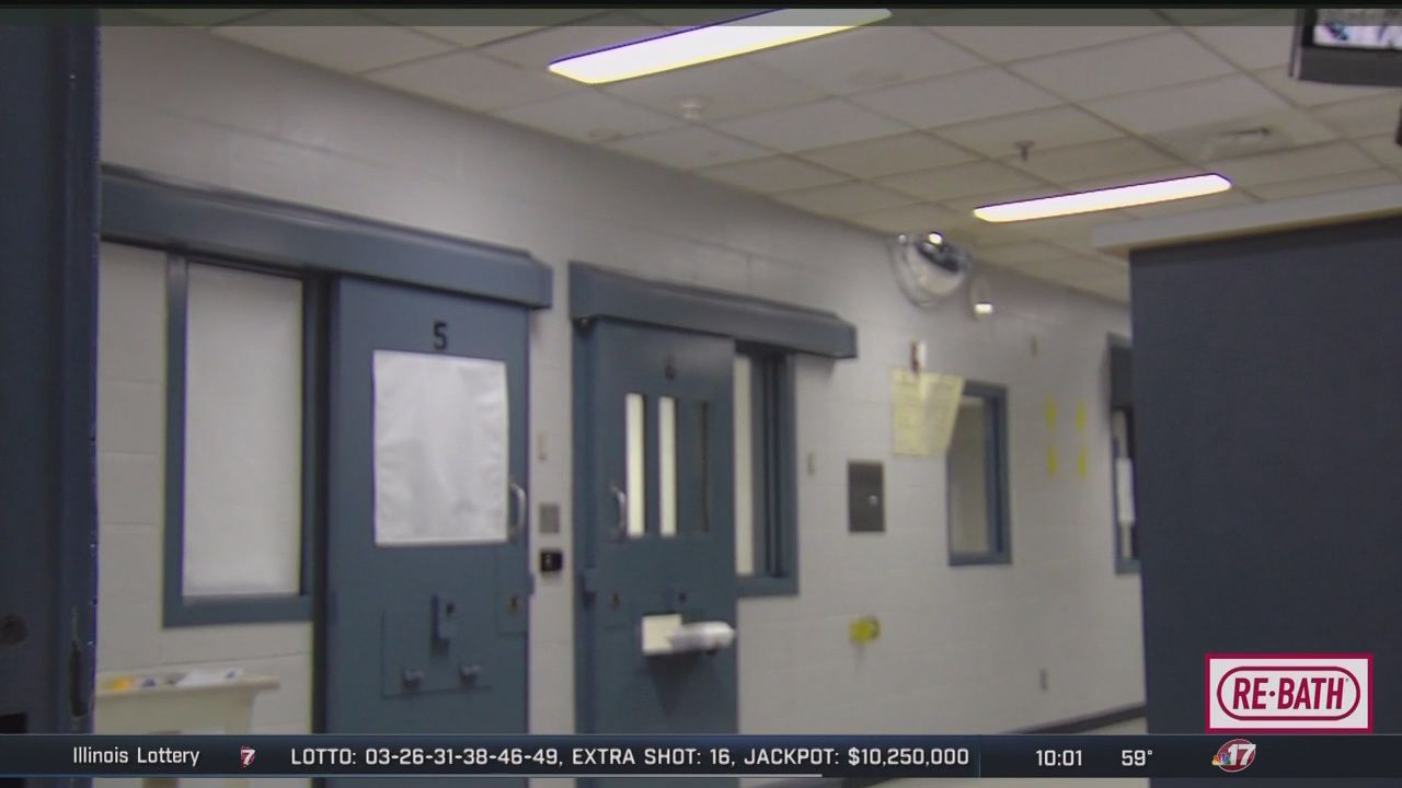 Gov. Pritzker addresses release of 4,035 inmates from state prisons